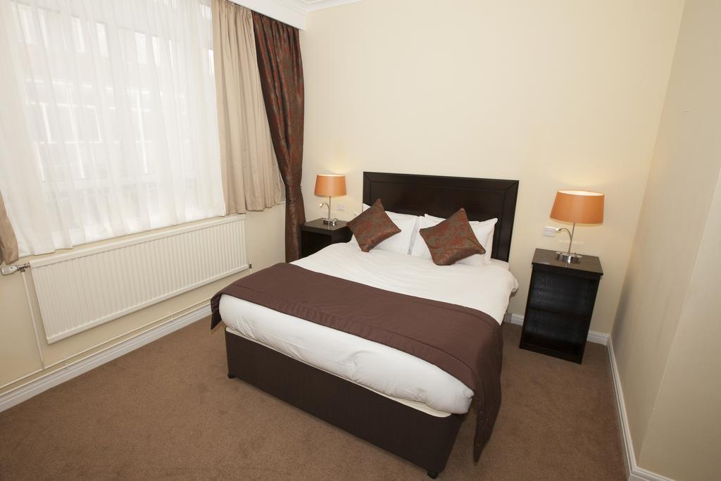 Hotel Dolphin Sa1 3*